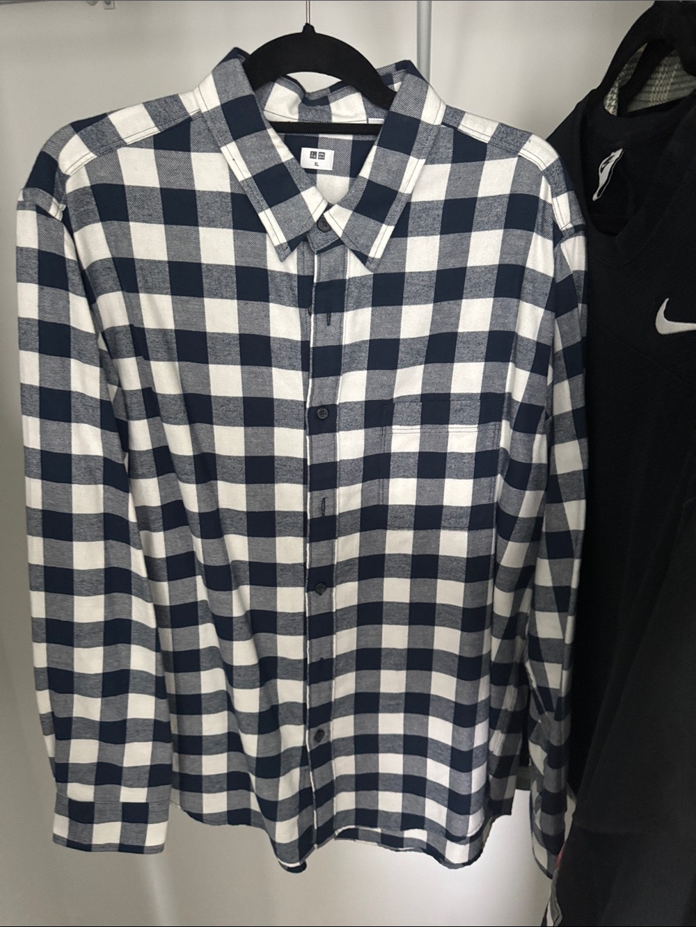 Uniqlo Men’s Navy and White Checked Button-Down Shirt